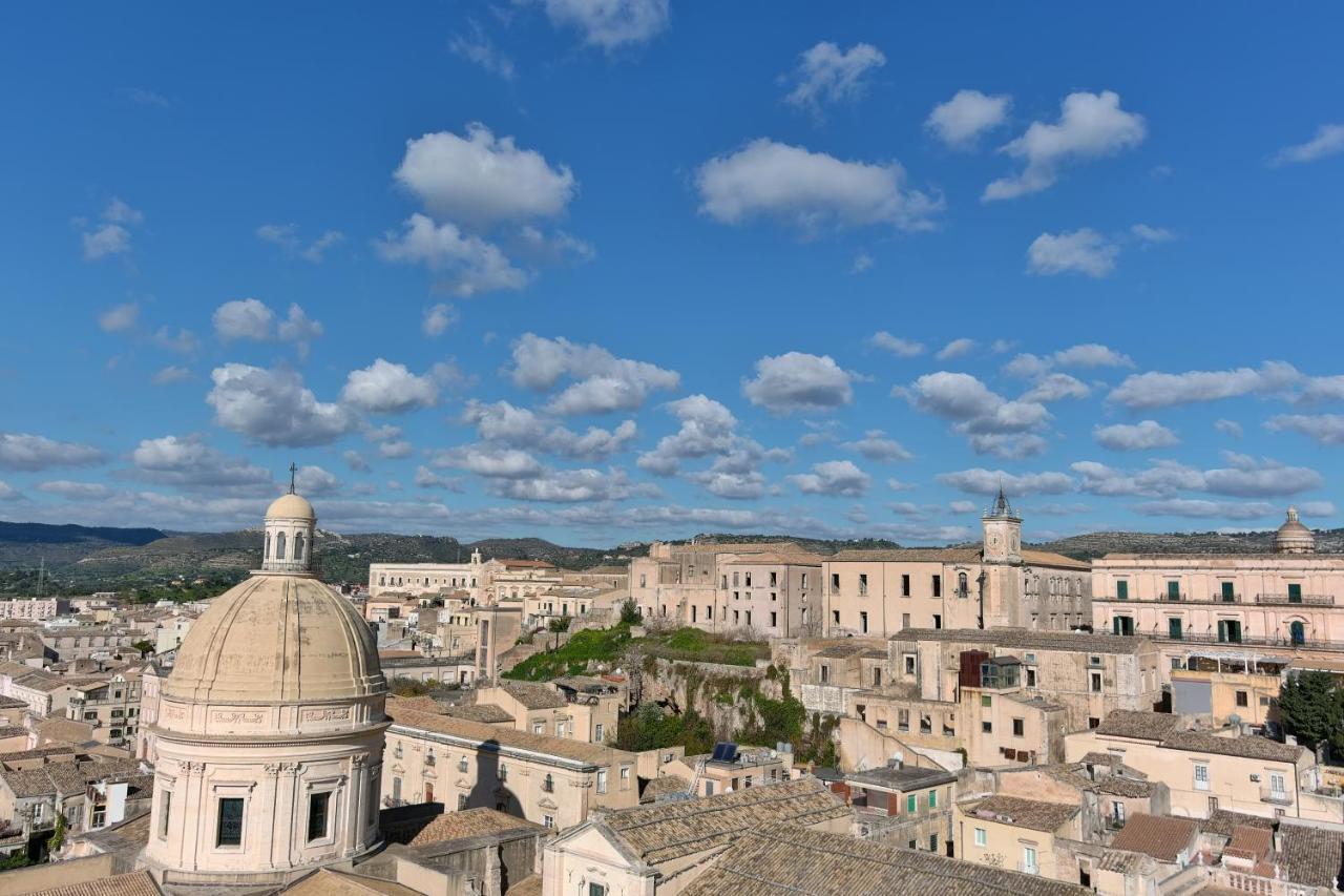 Hotel Palazzo Trigona Dependance Noto Exteriér fotografie