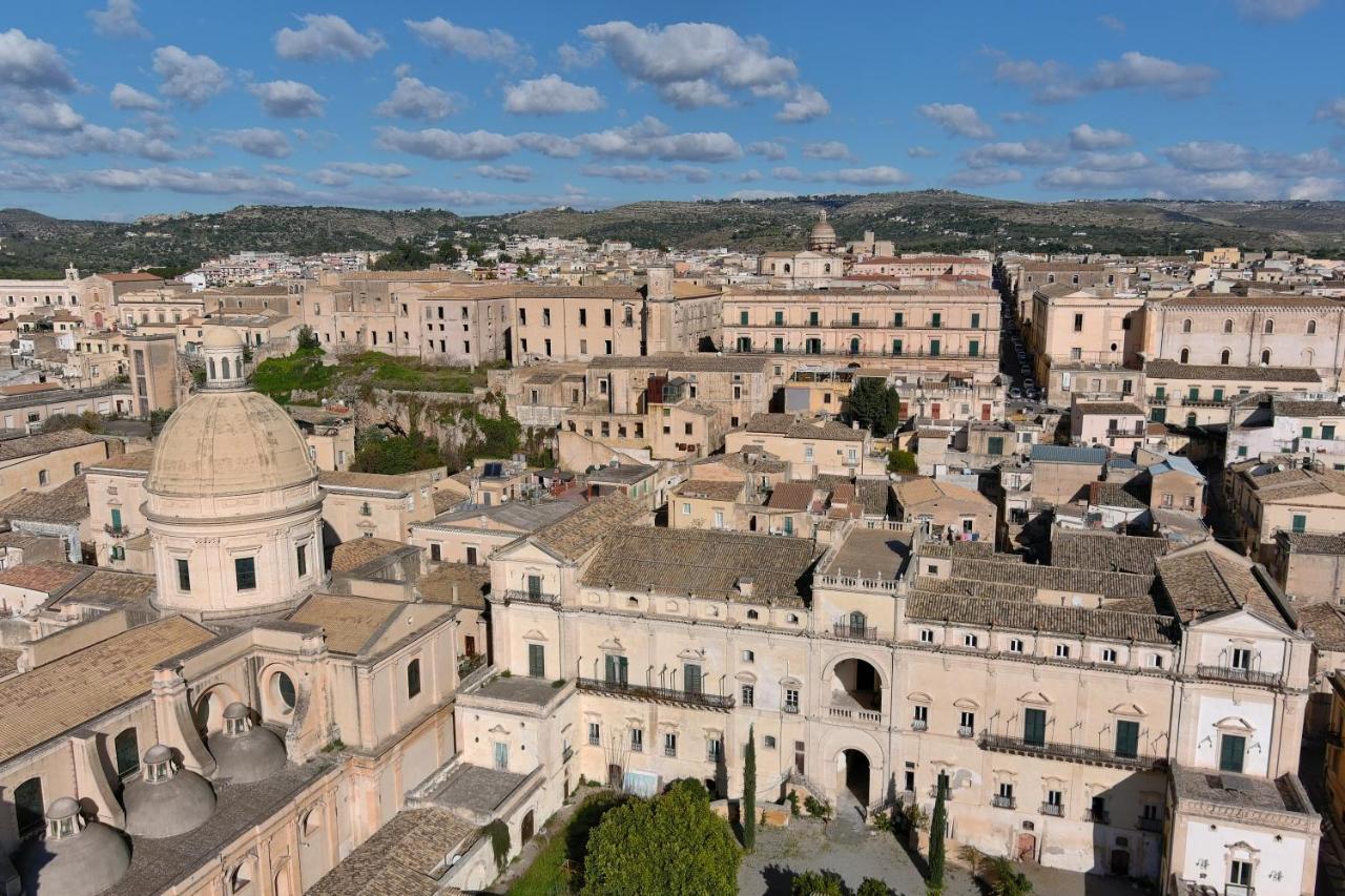 Hotel Palazzo Trigona Dependance Noto Exteriér fotografie