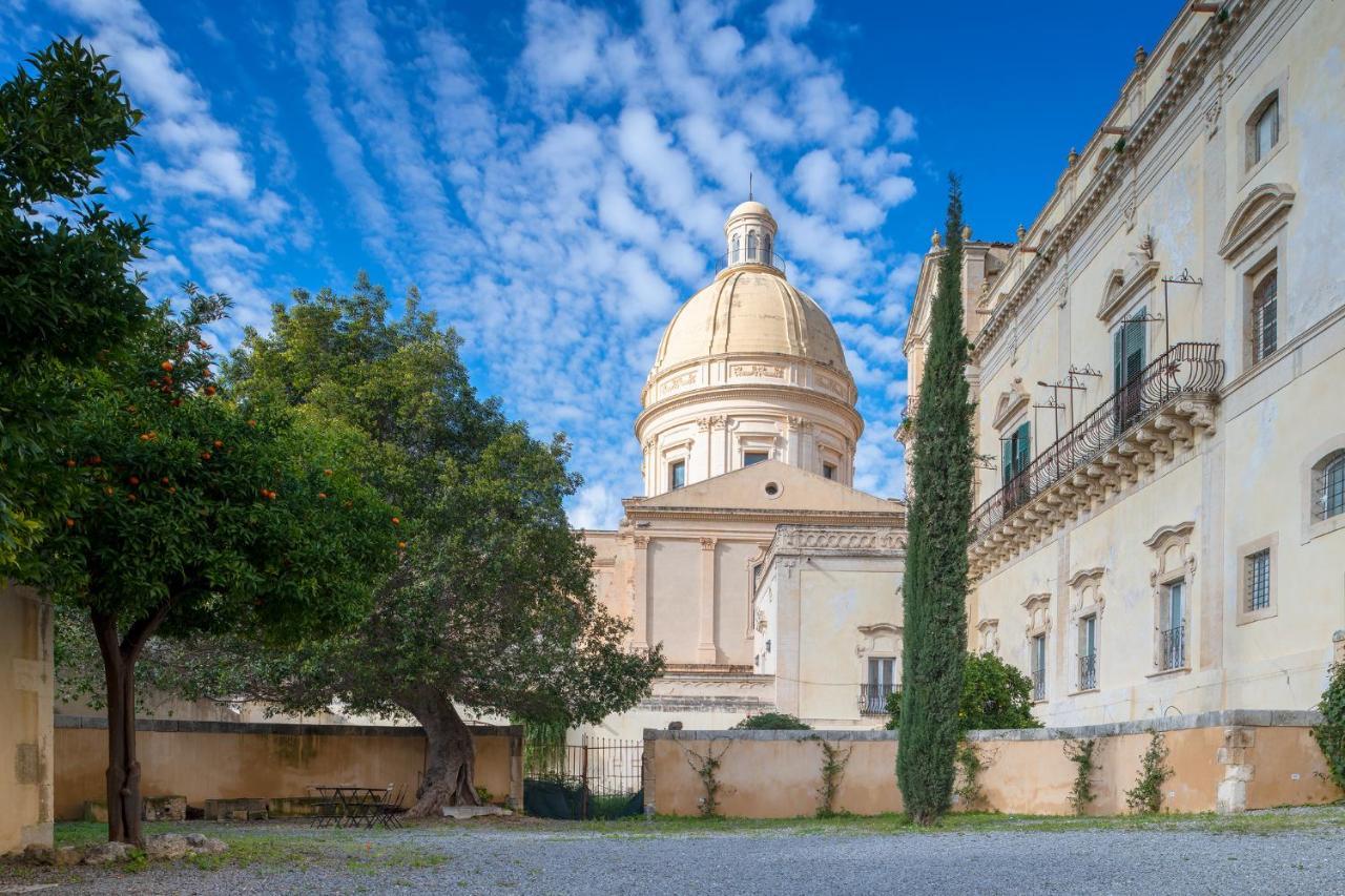 Hotel Palazzo Trigona Dependance Noto Exteriér fotografie