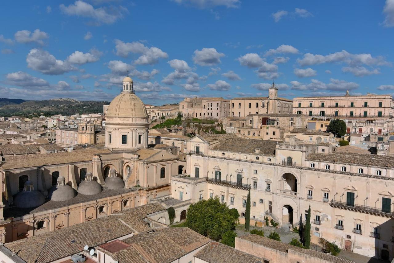 Hotel Palazzo Trigona Dependance Noto Exteriér fotografie