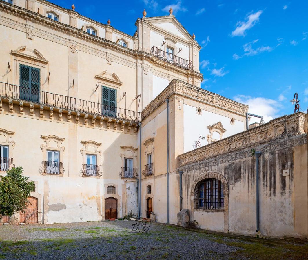 Hotel Palazzo Trigona Dependance Noto Exteriér fotografie