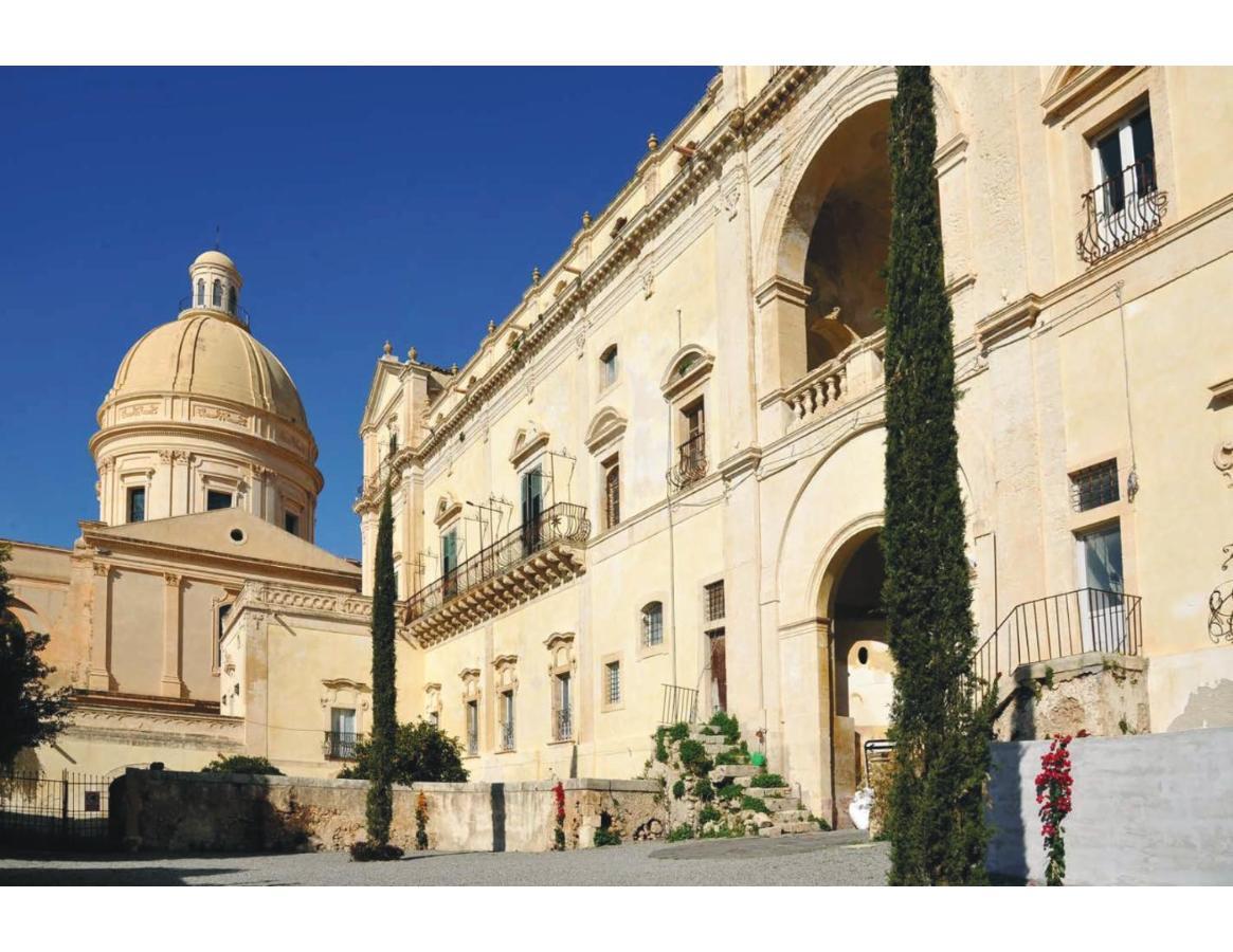 Hotel Palazzo Trigona Dependance Noto Exteriér fotografie